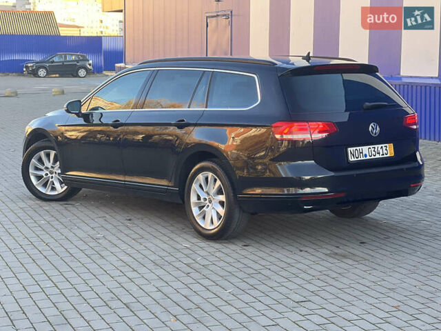 Черный Фольксваген Пассат, объемом двигателя 1.6 л и пробегом 264 тыс. км за 11399 $, фото 20 на Automoto.ua