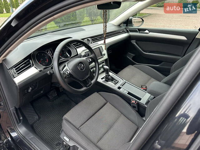 Фольксваген Пассат 2015 в Стрые на Automoto.ua Черный Фольксваген Пассат, объемом двигателя 1.6 л и пробегом 280 тыс. км за 11950 $, фото 5 на Automoto.ua
