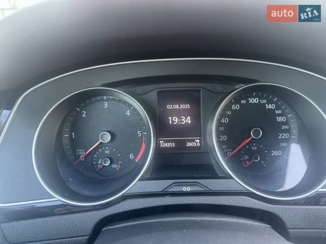 Чорний Фольксваген Пассат, об'ємом двигуна 1.97 л та пробігом 324 тис. км за 14000 $, фото 23 на Automoto.ua