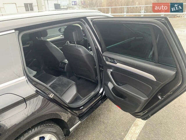 Черный Фольксваген Пассат, объемом двигателя 1.4 л и пробегом 340 тыс. км за 16500 $, фото 23 на Automoto.ua