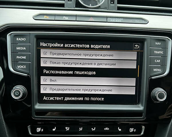 Чорний Фольксваген Пассат, об'ємом двигуна 1.97 л та пробігом 266 тис. км за 17350 $, фото 43 на Automoto.ua