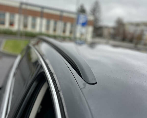 Черный Фольксваген Пассат, объемом двигателя 1.6 л и пробегом 325 тыс. км за 12600 $, фото 20 на Automoto.ua