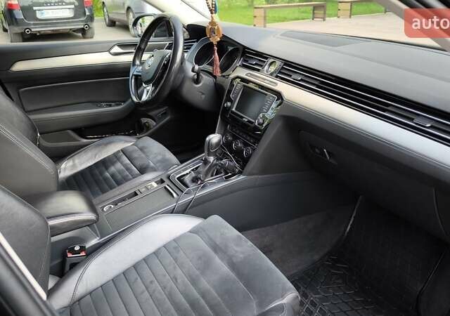 Черный Фольксваген Пассат, объемом двигателя 1.6 л и пробегом 292 тыс. км за 13100 $, фото 12 на Automoto.ua