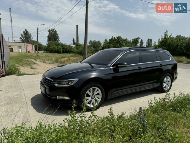 Черный Фольксваген Пассат, объемом двигателя 1.97 л и пробегом 310 тыс. км за 16000 $, фото 39 на Automoto.ua