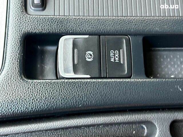 Черный Фольксваген Пассат, объемом двигателя 2 л и пробегом 267 тыс. км за 14390 $, фото 20 на Automoto.ua