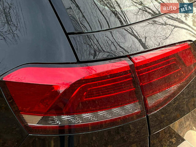 Чорний Фольксваген Пассат, об'ємом двигуна 2 л та пробігом 267 тис. км за 14390 $, фото 10 на Automoto.ua