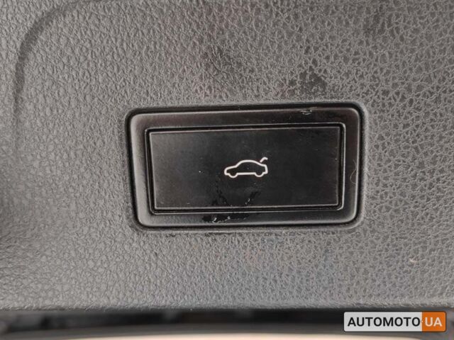 Черный Фольксваген Пассат, объемом двигателя 2 л и пробегом 280 тыс. км за 13600 $, фото 18 на Automoto.ua