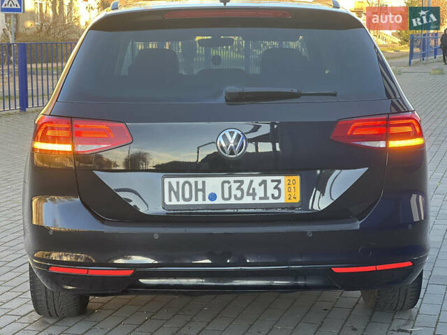 Черный Фольксваген Пассат, объемом двигателя 1.6 л и пробегом 264 тыс. км за 11399 $, фото 21 на Automoto.ua