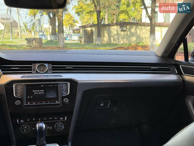 Черный Фольксваген Пассат, объемом двигателя 2 л и пробегом 261 тыс. км за 15300 $, фото 30 на Automoto.ua