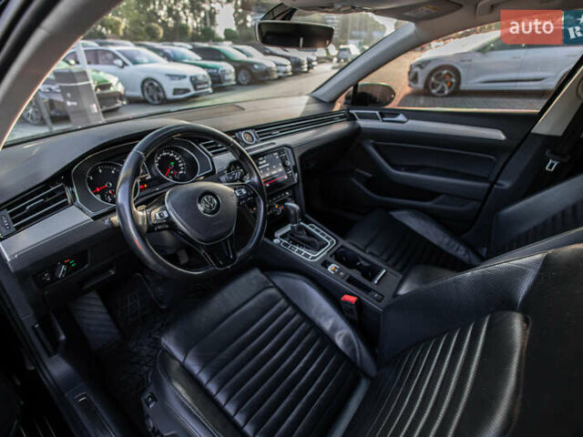 Черный Фольксваген Пассат, объемом двигателя 1.97 л и пробегом 250 тыс. км за 16500 $, фото 11 на Automoto.ua