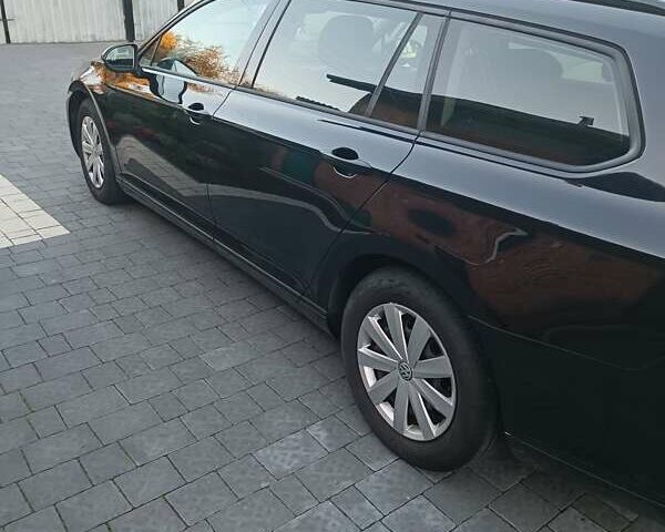 Чорний Фольксваген Пассат, об'ємом двигуна 1.6 л та пробігом 256 тис. км за 11000 $, фото 4 на Automoto.ua