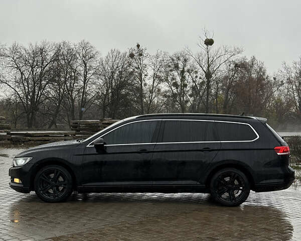Черный Фольксваген Пассат, объемом двигателя 1.97 л и пробегом 295 тыс. км за 14000 $, фото 5 на Automoto.ua