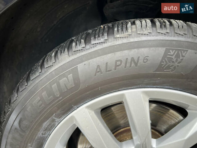 Чорний Фольксваген Пассат, об'ємом двигуна 1.97 л та пробігом 220 тис. км за 15200 $, фото 39 на Automoto.ua