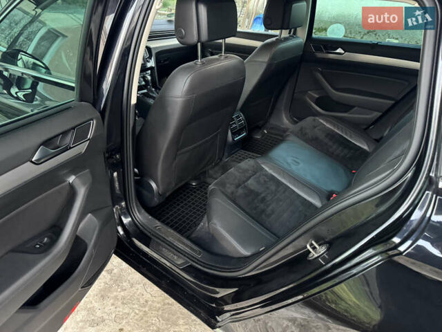 Черный Фольксваген Пассат, объемом двигателя 1.97 л и пробегом 268 тыс. км за 17000 $, фото 14 на Automoto.ua