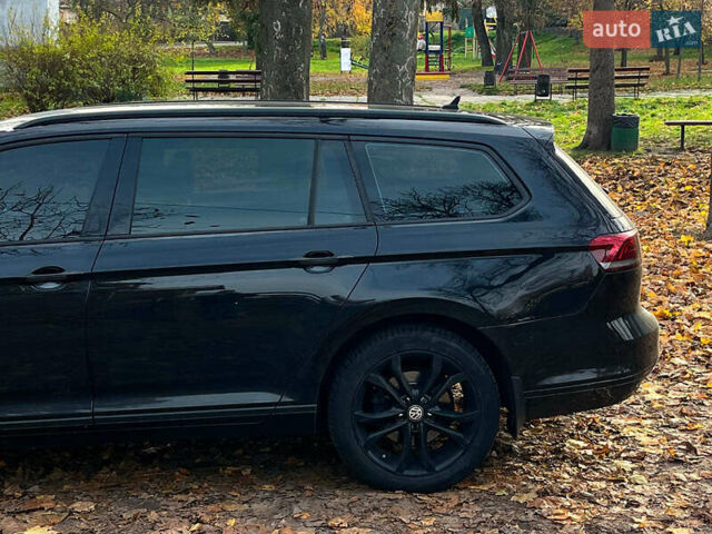 Чорний Фольксваген Пассат, об'ємом двигуна 2 л та пробігом 267 тис. км за 14390 $, фото 5 на Automoto.ua
