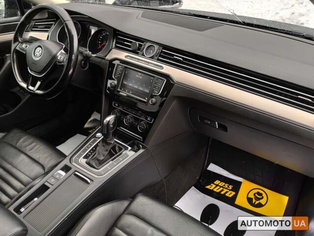 Черный Фольксваген Пассат, объемом двигателя 2 л и пробегом 280 тыс. км за 13600 $, фото 15 на Automoto.ua