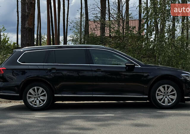 Черный Фольксваген Пассат, объемом двигателя 1.97 л и пробегом 290 тыс. км за 17000 $, фото 2 на Automoto.ua