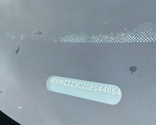 Черный Фольксваген Пассат, объемом двигателя 1.97 л и пробегом 295 тыс. км за 14000 $, фото 34 на Automoto.ua