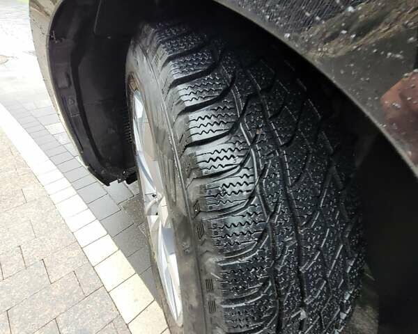 Черный Фольксваген Пассат, объемом двигателя 2 л и пробегом 240 тыс. км за 19950 $, фото 8 на Automoto.ua