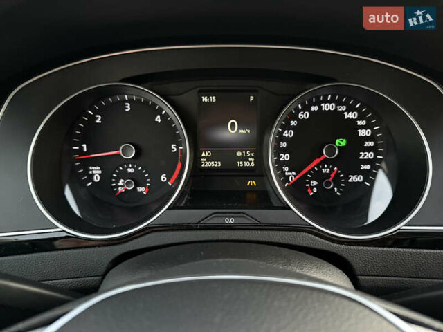 Черный Фольксваген Пассат, объемом двигателя 2 л и пробегом 220 тыс. км за 16999 $, фото 45 на Automoto.ua