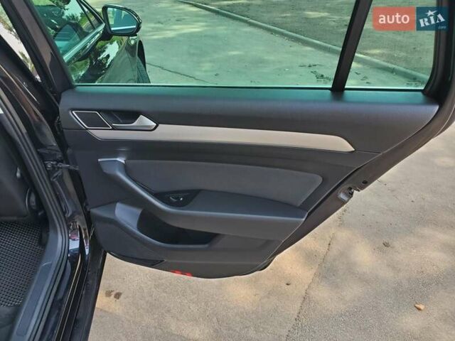 Фольксваген Пассат 2015 в Тростянец на Automoto.ua Черный Фольксваген Пассат, объемом двигателя 1.97 л и пробегом 333 тыс. км за 13500 $, фото 15 на Automoto.ua