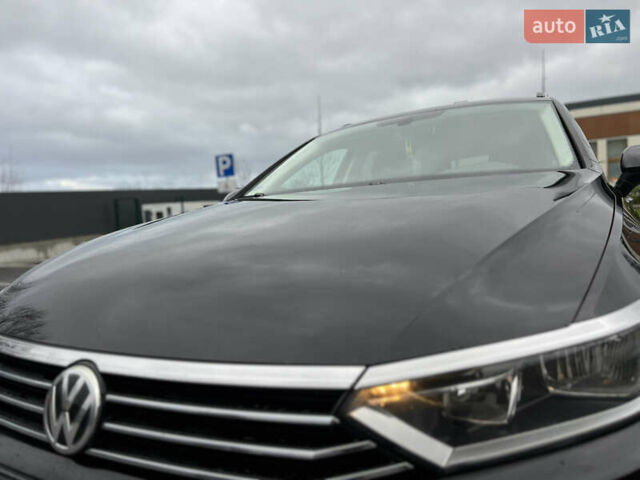Черный Фольксваген Пассат, объемом двигателя 1.6 л и пробегом 325 тыс. км за 12600 $, фото 17 на Automoto.ua