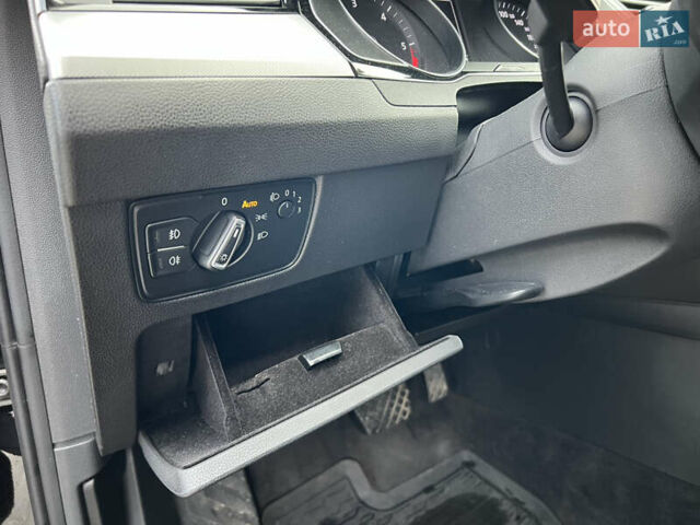 Чорний Фольксваген Пассат, об'ємом двигуна 1.97 л та пробігом 220 тис. км за 14300 $, фото 22 на Automoto.ua