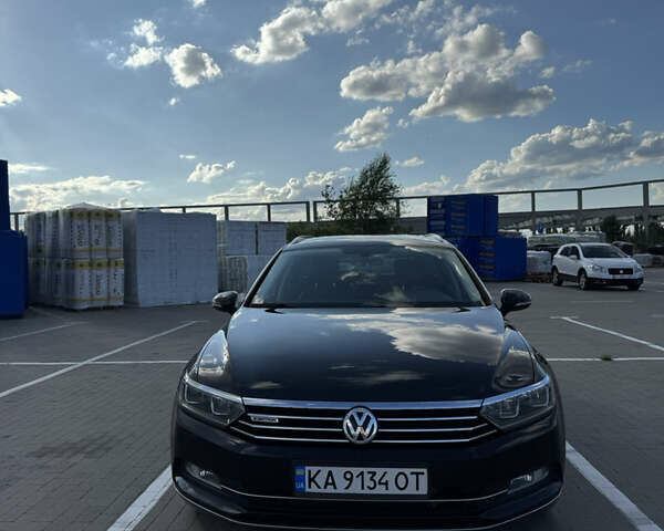 Черный Фольксваген Пассат, объемом двигателя 1.97 л и пробегом 208 тыс. км за 18900 $, фото 4 на Automoto.ua