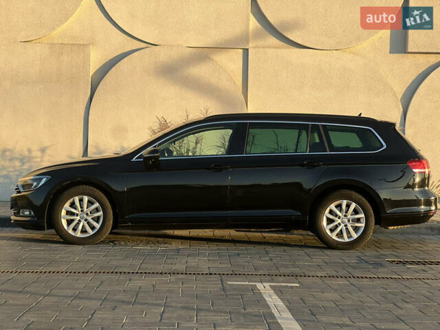 Черный Фольксваген Пассат, объемом двигателя 2 л и пробегом 252 тыс. км за 13999 $, фото 6 на Automoto.ua