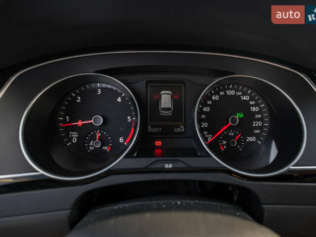 Черный Фольксваген Пассат, объемом двигателя 1.97 л и пробегом 250 тыс. км за 16500 $, фото 15 на Automoto.ua