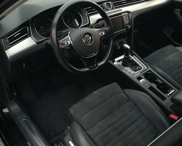 Черный Фольксваген Пассат, объемом двигателя 1.97 л и пробегом 264 тыс. км за 15300 $, фото 11 на Automoto.ua