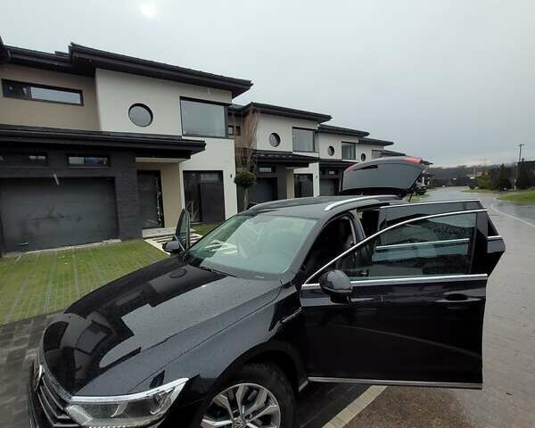 Черный Фольксваген Пассат, объемом двигателя 2 л и пробегом 240 тыс. км за 19950 $, фото 15 на Automoto.ua