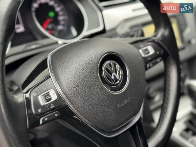 Черный Фольксваген Пассат, объемом двигателя 2 л и пробегом 292 тыс. км за 13900 $, фото 24 на Automoto.ua