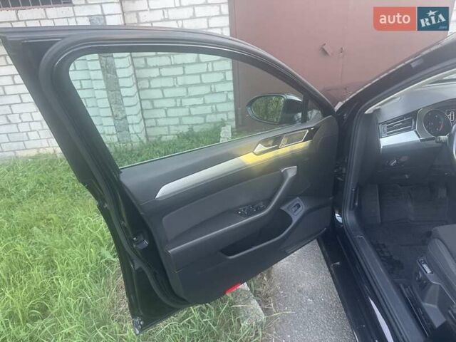 Чорний Фольксваген Пассат, об'ємом двигуна 1.97 л та пробігом 324 тис. км за 14000 $, фото 11 на Automoto.ua