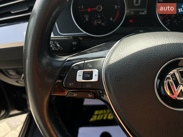 Черный Фольксваген Пассат, объемом двигателя 1.6 л и пробегом 234 тыс. км за 13600 $, фото 19 на Automoto.ua