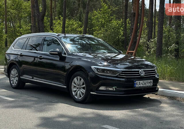 Черный Фольксваген Пассат, объемом двигателя 1.97 л и пробегом 290 тыс. км за 17000 $, фото 1 на Automoto.ua