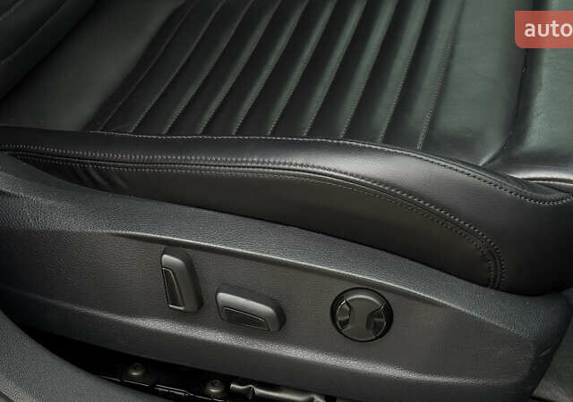 Черный Фольксваген Пассат, объемом двигателя 1.97 л и пробегом 290 тыс. км за 17000 $, фото 12 на Automoto.ua