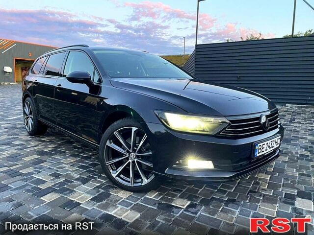 Черный Фольксваген Пассат, объемом двигателя 2 л и пробегом 245 тыс. км за 13500 $, фото 1 на Automoto.ua