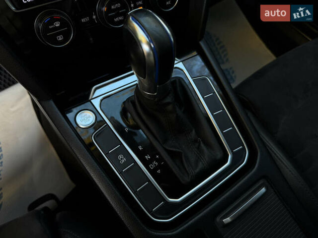 Черный Фольксваген Пассат, объемом двигателя 2 л и пробегом 261 тыс. км за 15300 $, фото 38 на Automoto.ua