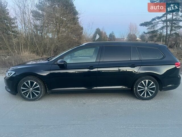 Черный Фольксваген Пассат, объемом двигателя 1.97 л и пробегом 307 тыс. км за 11500 $, фото 4 на Automoto.ua