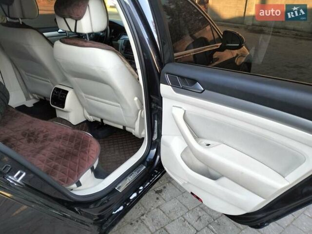 Черный Фольксваген Пассат, объемом двигателя 1.97 л и пробегом 364 тыс. км за 13300 $, фото 25 на Automoto.ua