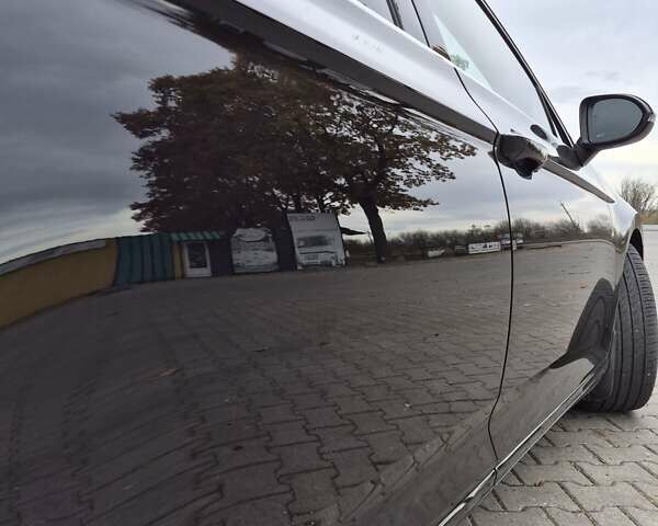 Фольксваген Пассат 2015 в Снятине на Automoto.ua Черный Фольксваген Пассат, объемом двигателя 1.97 л и пробегом 269 тыс. км за 12300 $, фото 2 на Automoto.ua