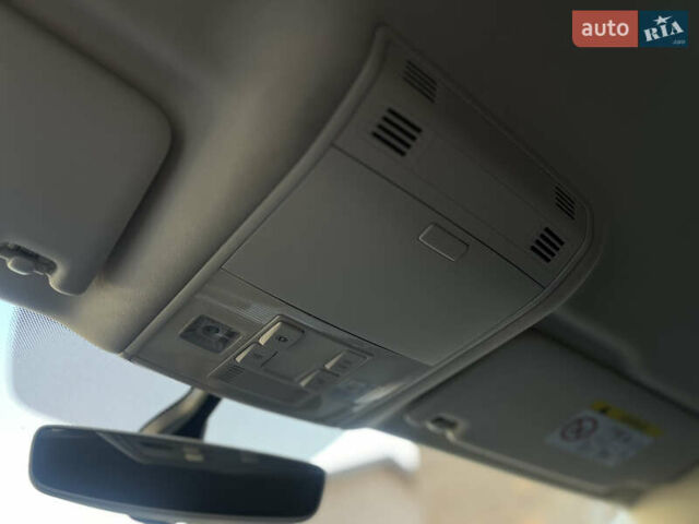 Черный Фольксваген Пассат, объемом двигателя 2 л и пробегом 225 тыс. км за 14000 $, фото 23 на Automoto.ua