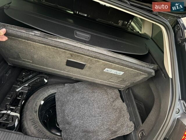 Черный Фольксваген Пассат, объемом двигателя 1.97 л и пробегом 330 тыс. км за 13500 $, фото 11 на Automoto.ua