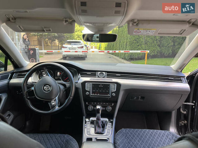 Чорний Фольксваген Пассат, об'ємом двигуна 2 л та пробігом 313 тис. км за 14600 $, фото 13 на Automoto.ua