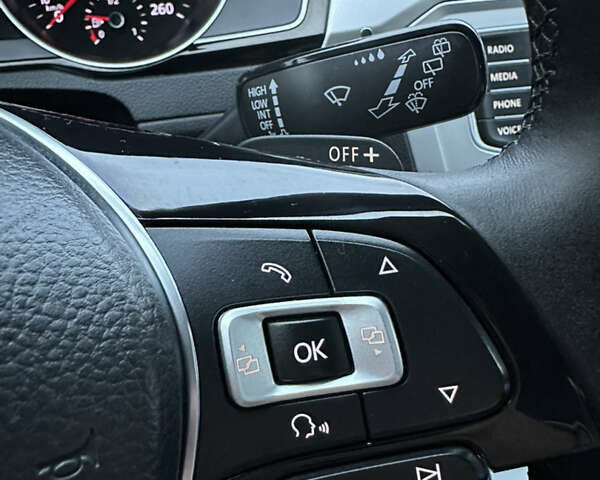 Фольксваген Пассат 2015 в Стрые на Automoto.ua Черный Фольксваген Пассат, объемом двигателя 1.6 л и пробегом 280 тыс. км за 11950 $, фото 43 на Automoto.ua