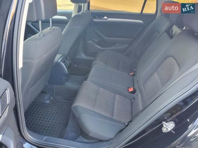 Черный Фольксваген Пассат, объемом двигателя 1.97 л и пробегом 260 тыс. км за 15800 $, фото 22 на Automoto.ua