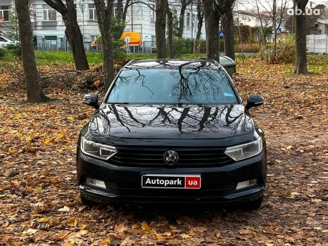 Черный Фольксваген Пассат, объемом двигателя 2 л и пробегом 267 тыс. км за 14390 $, фото 1 на Automoto.ua