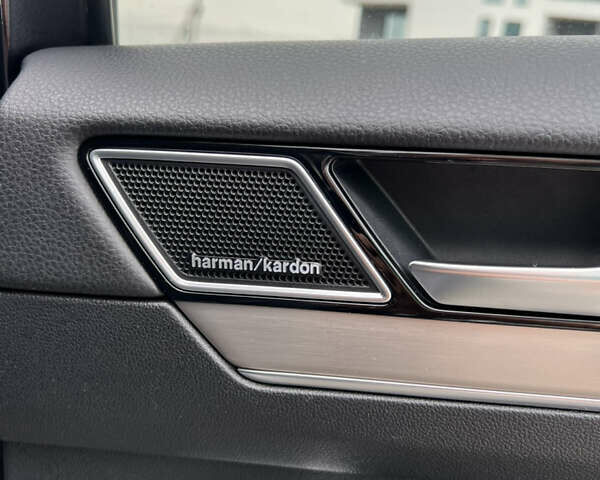 Черный Фольксваген Пассат, объемом двигателя 1.97 л и пробегом 284 тыс. км за 15500 $, фото 16 на Automoto.ua