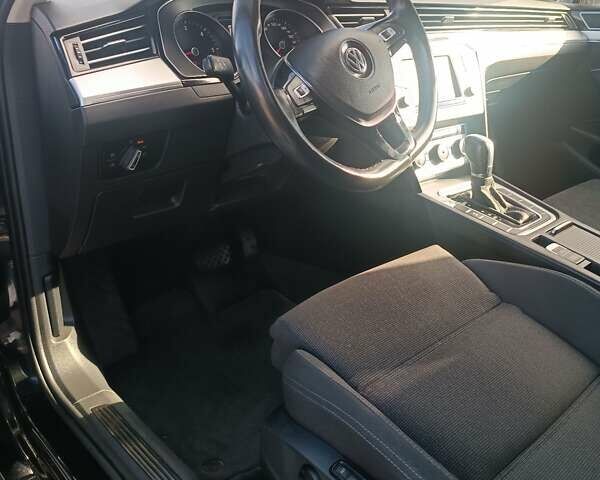 Черный Фольксваген Пассат, объемом двигателя 2 л и пробегом 240 тыс. км за 16499 $, фото 31 на Automoto.ua